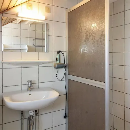 Maarit - 2-3km From The Sea By Interhome Appartement