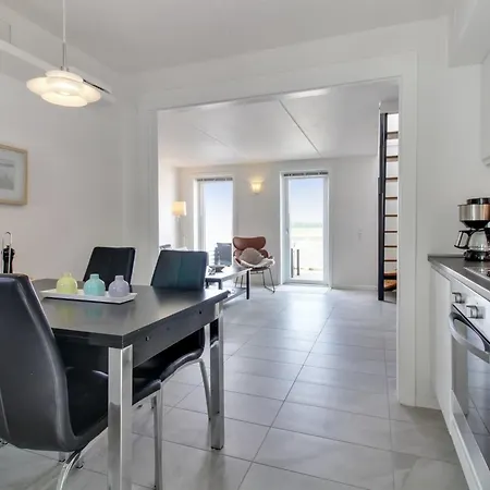 Maarit - 2-3km From The Sea By Interhome